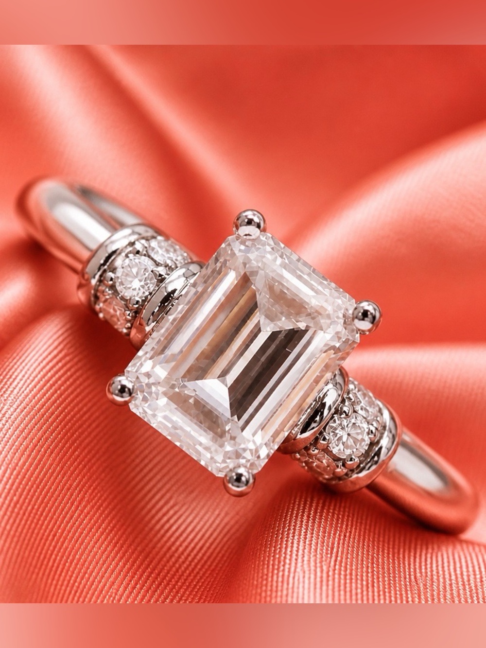 AAA Moissanite Emerald-Cut 6x8mm, Flawless D-color, VVSI, Rhodium/925 S.Silver
